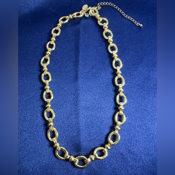 Necklace Express Gold Classic Chain Big Link Design - Picture 2 of 10